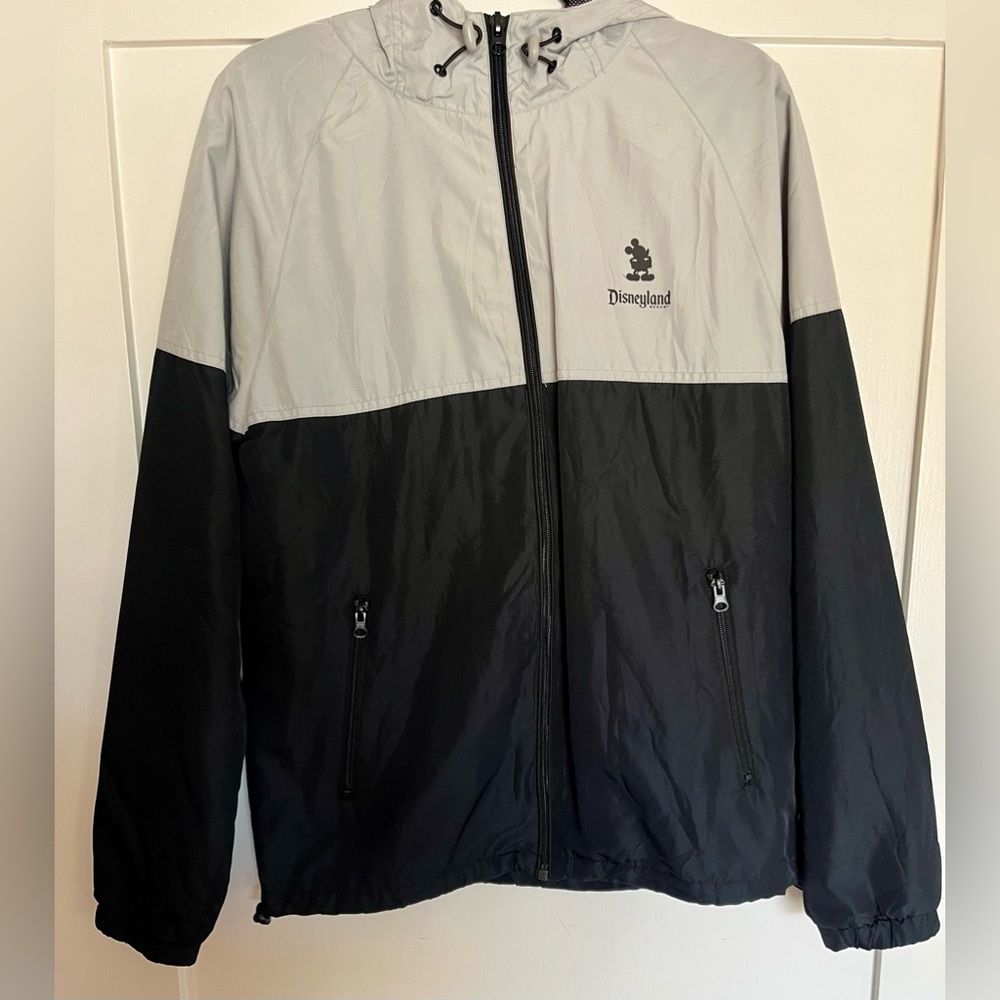 Disneyland hooded windbreaker